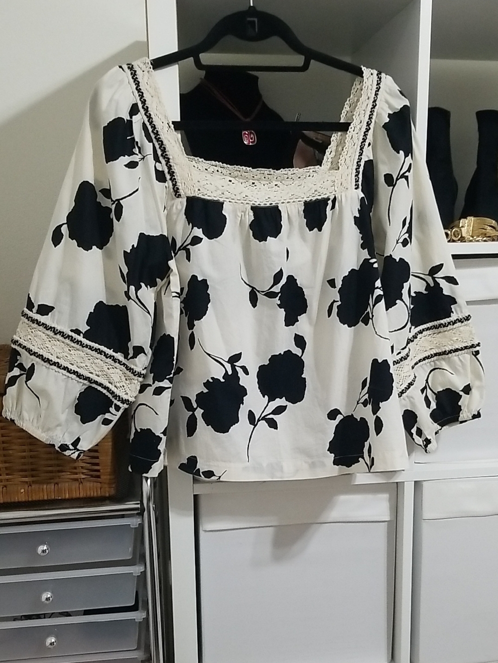 Boho Square-Neck White & Black Floral Peasant Top Size Small